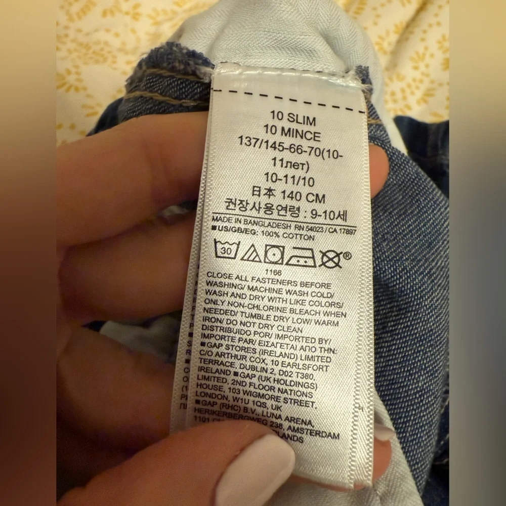 GAP Girls Blue Denim Shorts - Picture 5 of 6